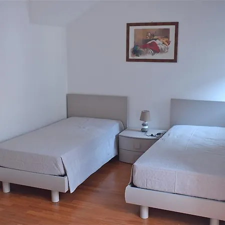 Porta Delle Madonie Bed & Breakfast