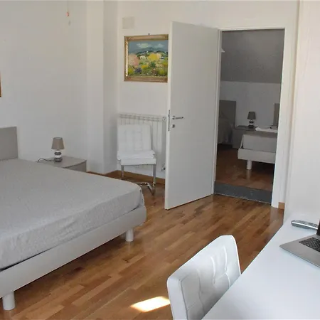 Porta Delle Madonie Bed & Breakfast