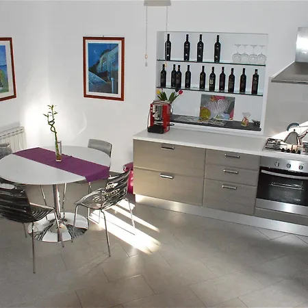 Porta Delle Madonie Bed & Breakfast